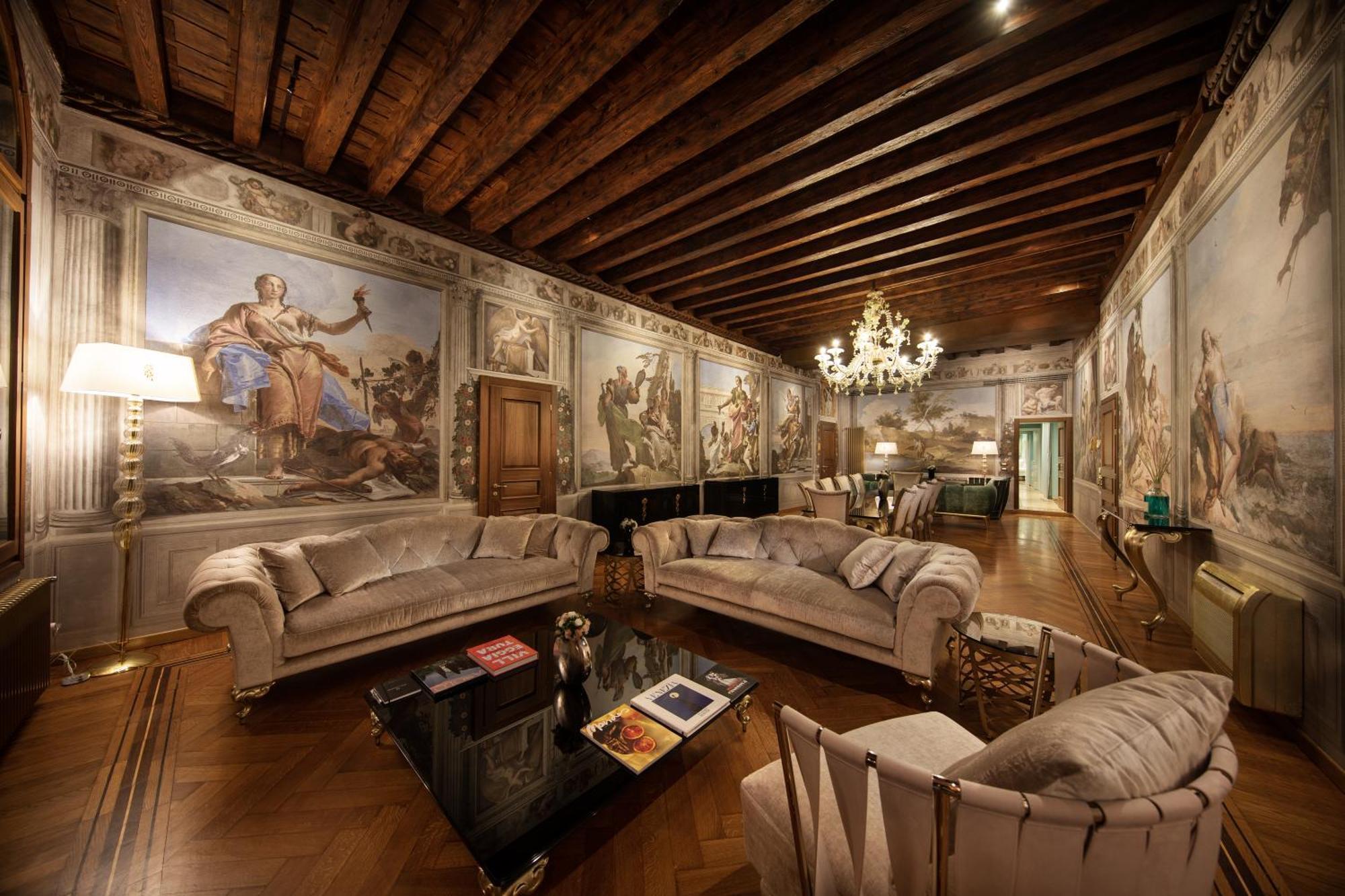 Do Leoni Apartament *