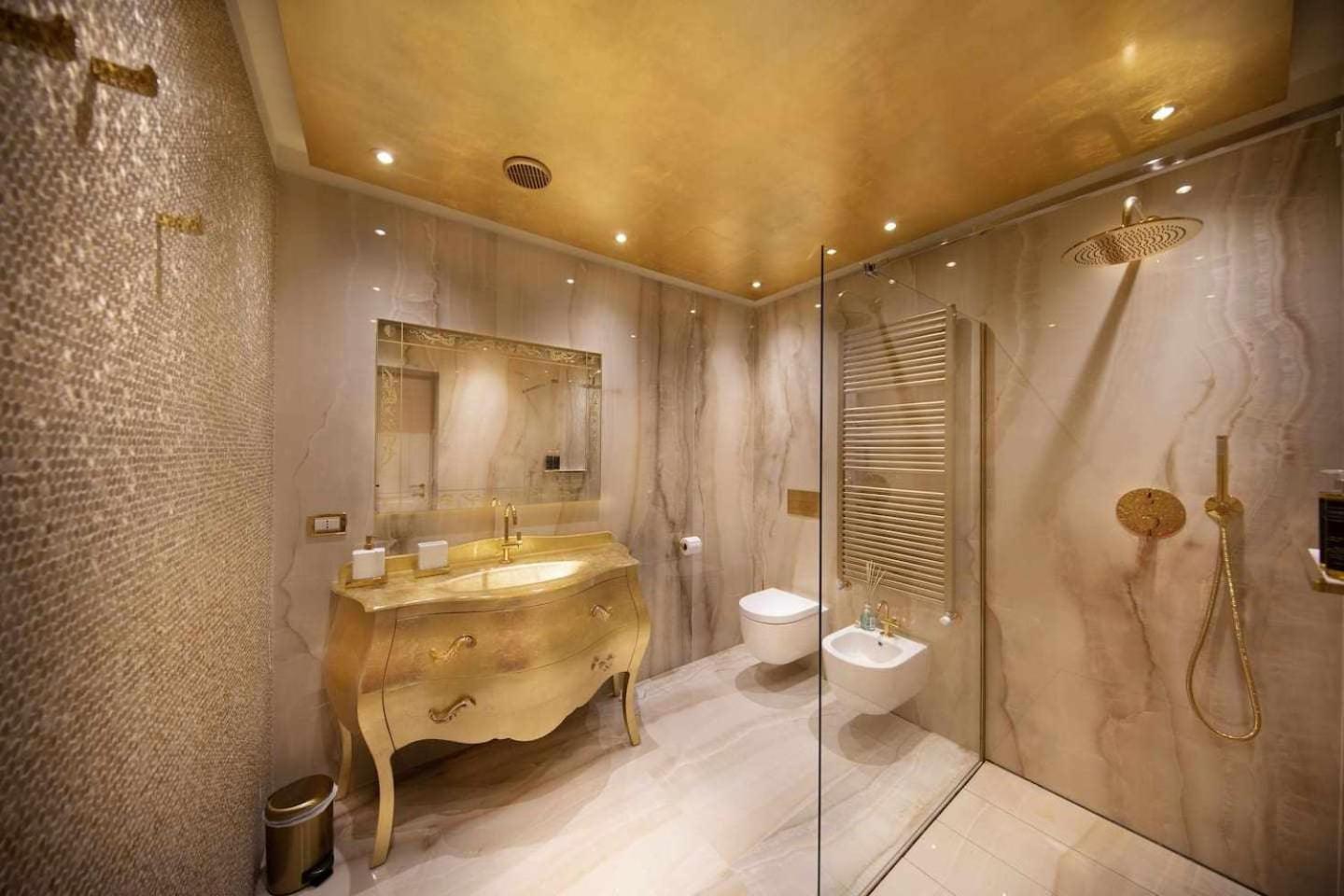 Do Leoni Apartament *