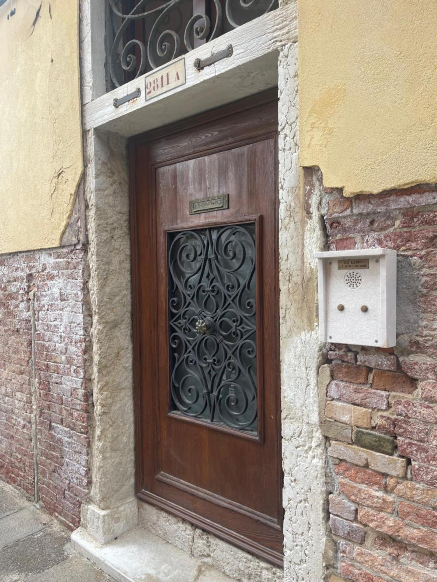 Apartament Do Leoni